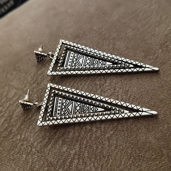 Pointed Geometric Aztec Tribal Metal Post Nebula Earrings - Picture 3 of 4